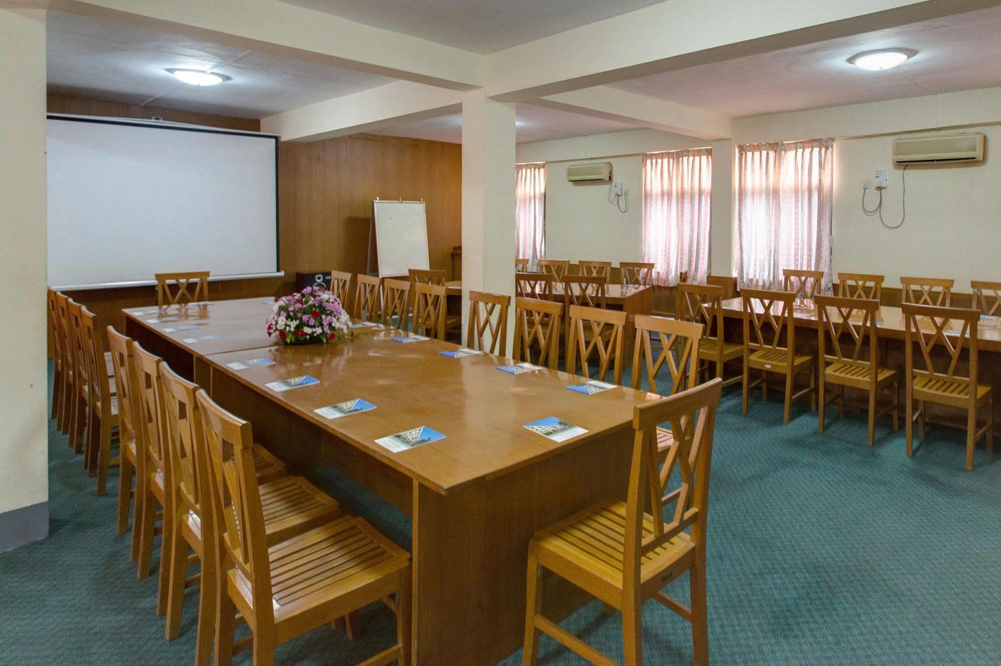 Nadi Myanmar Hotel Mandalay Ngoại thất bức ảnh